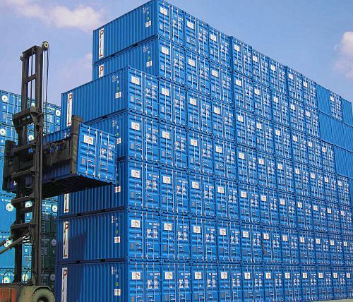  8 000 TEU LNG 